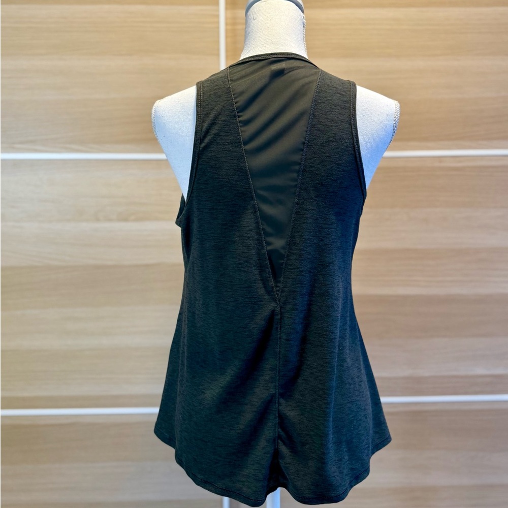 Old Navy BreatheOn Gray Tank Top with V-Back Mesh Detail
